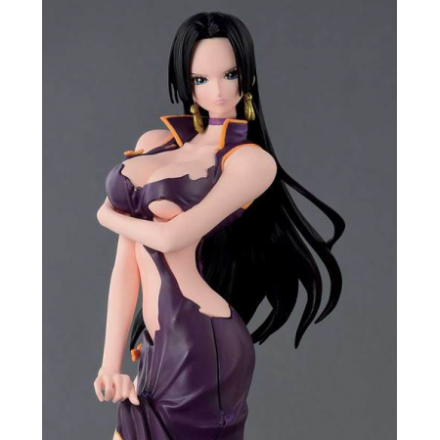 Figurine One Piece Boa Hancock Banpresto Glitter & Glamours 2018 - Édition Noël