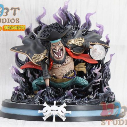 Figurine Type Lego - One Piece - Marshall D. Teach  Barbe Noire   Lego One Piece Marshall D Teach Barbe Noire Lego Style Figure One Piece